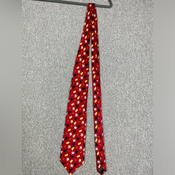 Disneyland Resort tie 100% silk deconstructed Mickey Mouse all over print red - Picture 2 of 6